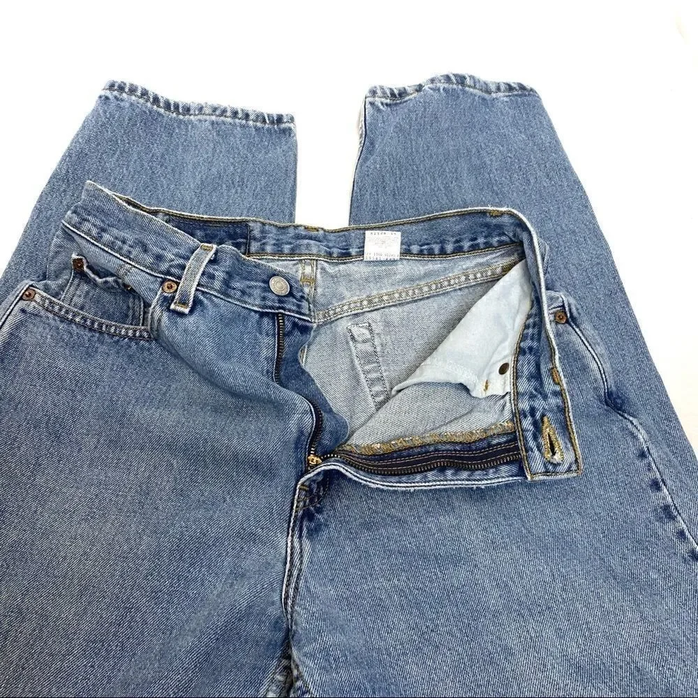 Levi’s vintage 560 high waist mom jeans size 10